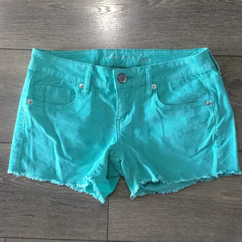💕 AMERICAN EAGLE corduroy Shorts